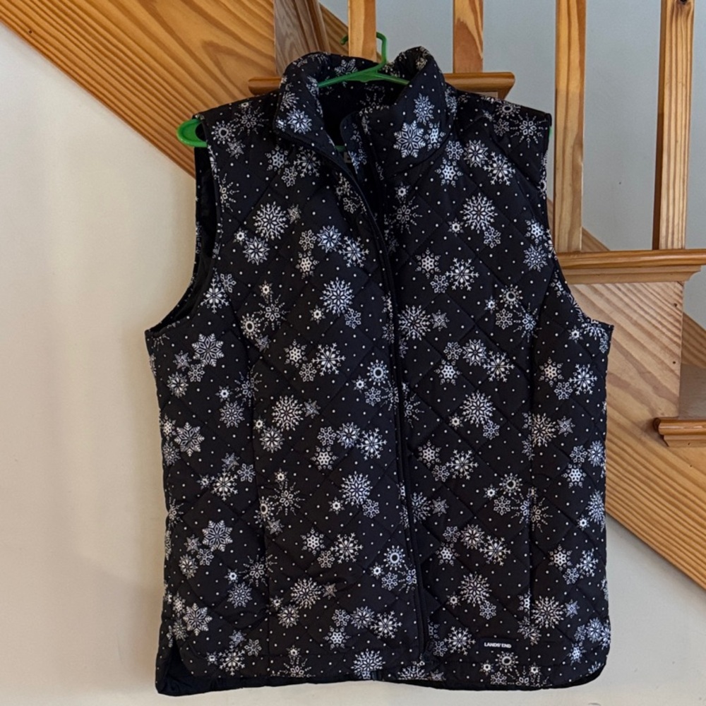 Lands' End Navy Blue and White Snowflake Vest